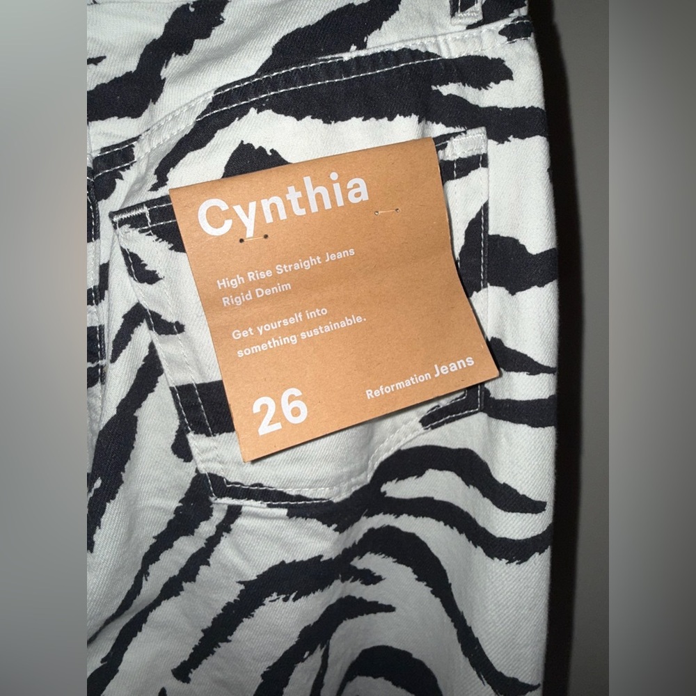 Reformation‎ Cynthia Zebra Print High Rise Straight Jeans - Picture 9 of 9